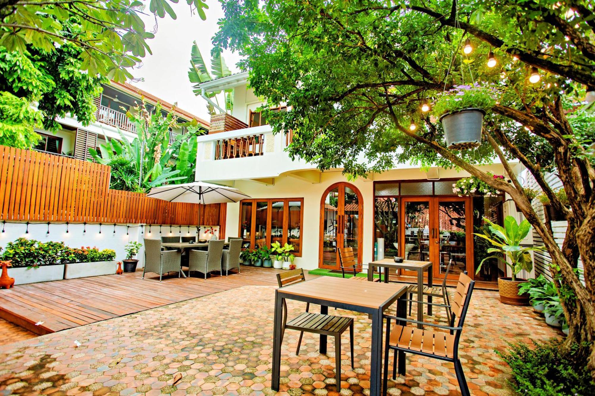 Art House Old City Chiang Mai Extérieur photo